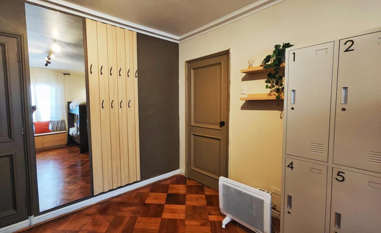 Yogi Hostels Сантяго Екстериор снимка