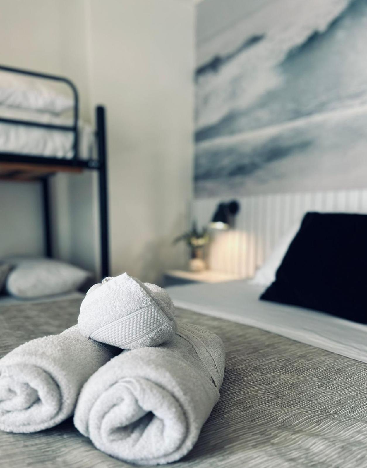 Yogi Hostels Сантяго Екстериор снимка