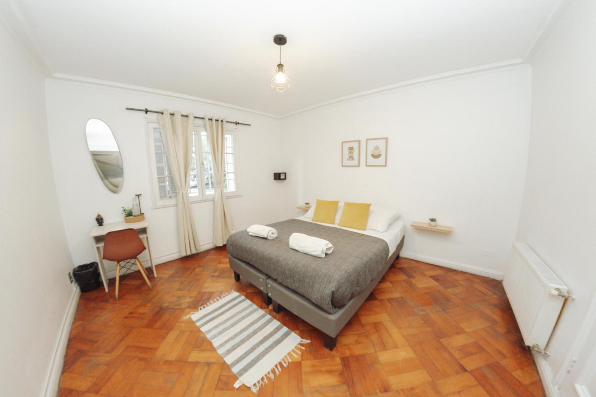 Yogi Hostels Сантяго Екстериор снимка