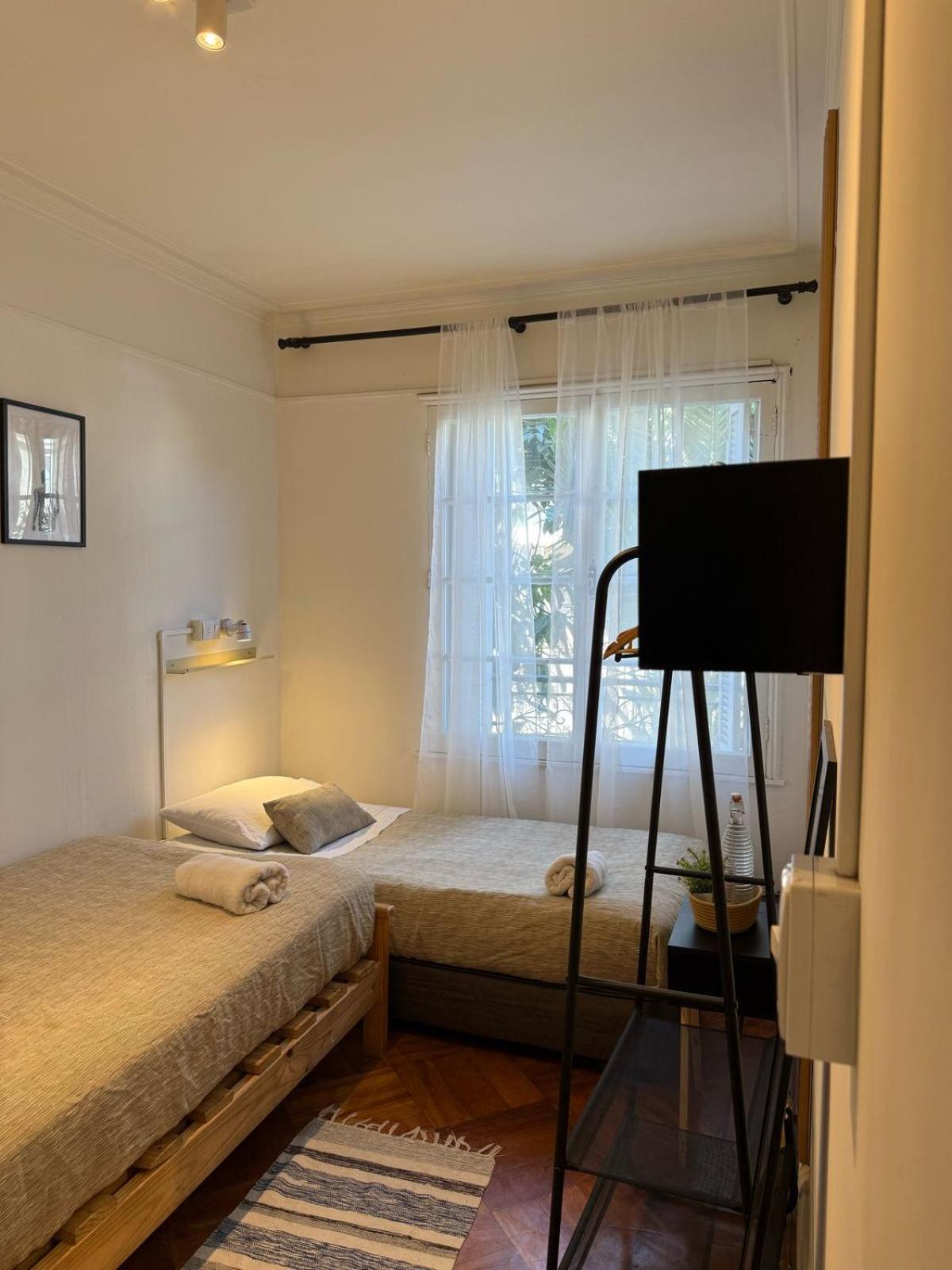 Yogi Hostels Сантяго Екстериор снимка